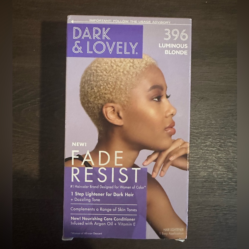 Dark & Lovely Fade and Resist Hair color $6